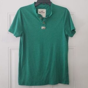 𝅺MEN'S Hollister shirt